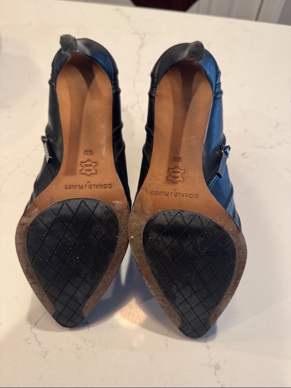 Donald J. Pliner Black Pointed-Toe Leather Ankle Booties - Picture 3 of 8